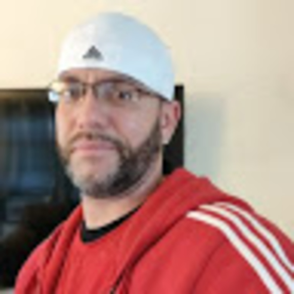 Meet your Posher, Dennis